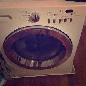Frigidaire Affinity Washer